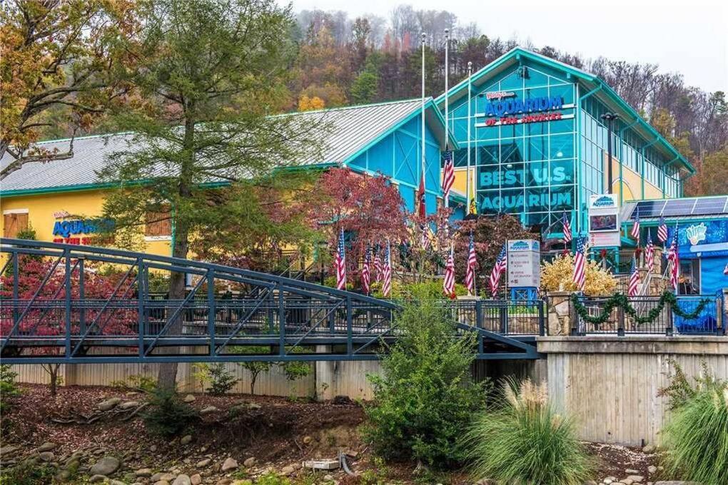 Huny Bear Lodge Pigeon Forge Esterno foto