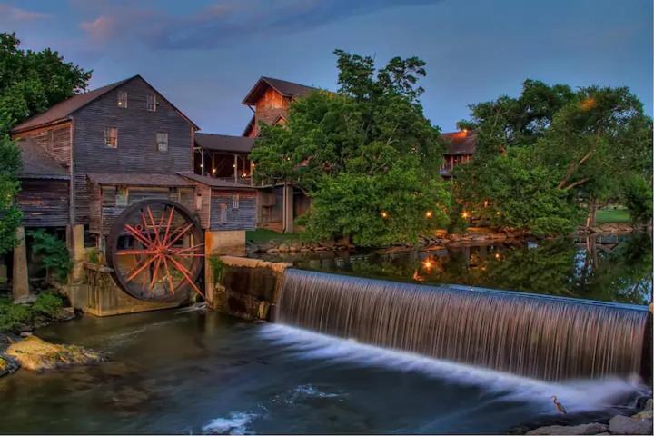 Huny Bear Lodge Pigeon Forge Esterno foto